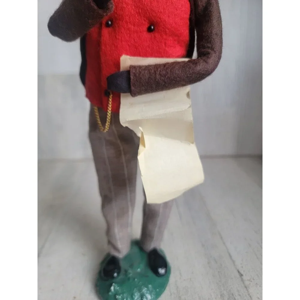 Byer's Choice vintage old‎ man caroler sheet music xmas figure